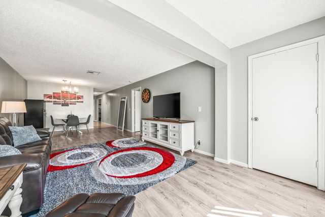 1640 NW 19th Terrace 203, Delray Beach, FL 33445