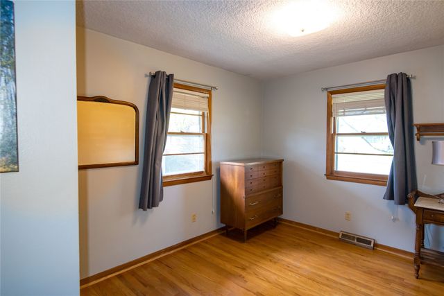 321 SE 9th Street, Ankeny, IA 50021