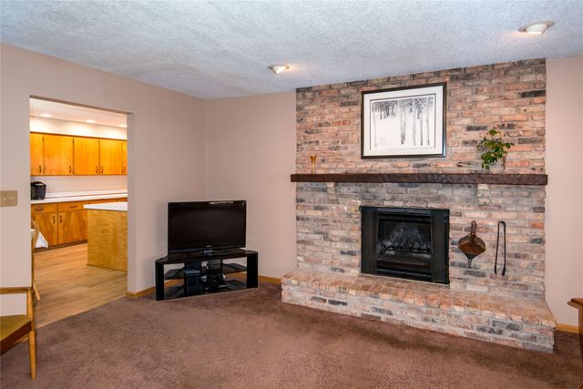 321 SE 9th Street, Ankeny, IA 50021