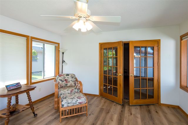 321 SE 9th Street, Ankeny, IA 50021