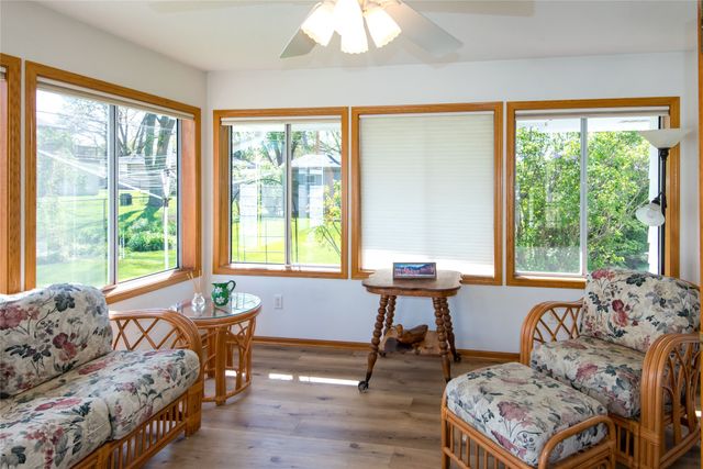 321 SE 9th Street, Ankeny, IA 50021