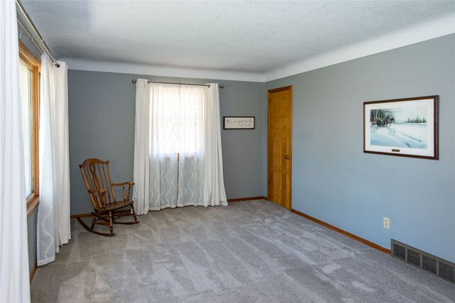 321 SE 9th Street, Ankeny, IA 50021