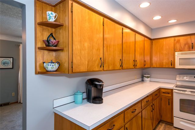 321 SE 9th Street, Ankeny, IA 50021