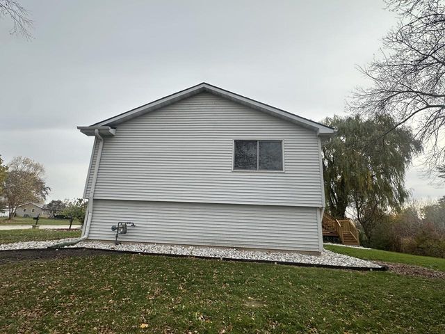 7765 Mission DRIVE, Franklin, WI 53132