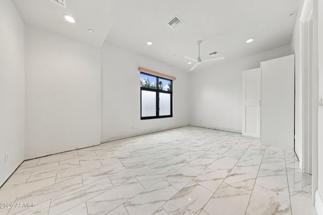 6246 E HILLCREST Boulevard, Scottsdale, AZ 85251