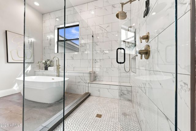 6246 E HILLCREST Boulevard, Scottsdale, AZ 85251