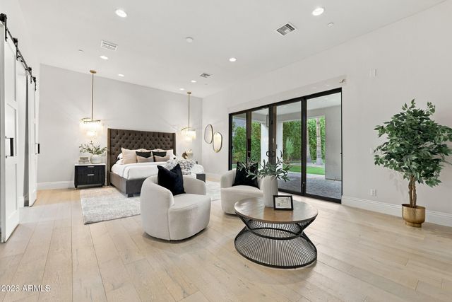 6246 E HILLCREST Boulevard, Scottsdale, AZ 85251