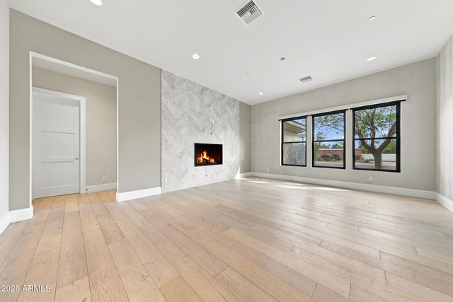6246 E HILLCREST Boulevard, Scottsdale, AZ 85251