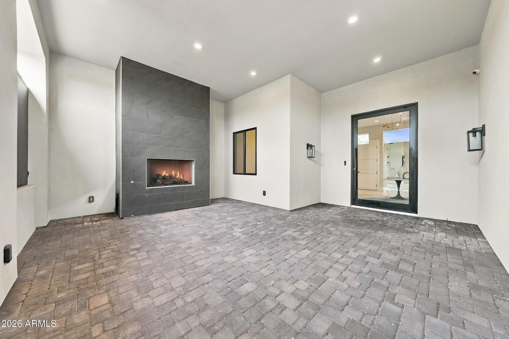 6246 E HILLCREST Boulevard, Scottsdale, AZ 85251 — photo 4