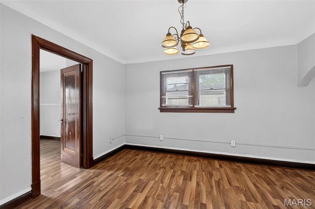9259 E Breckenridge Road, Breckenridge Hills, MO 63114