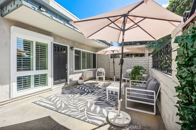 2220 Via Mariposa East C, Laguna Woods, CA 92637