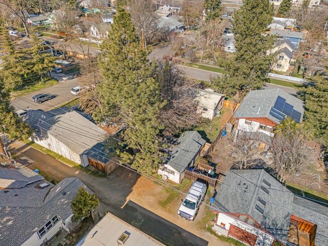 840 B Street, Ashland, OR 97520