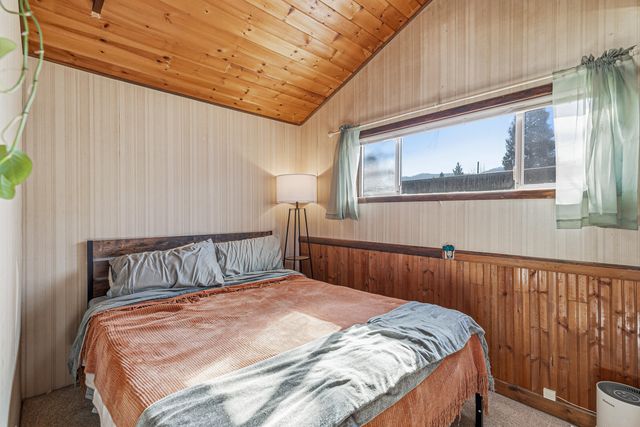 840 B Street, Ashland, OR 97520