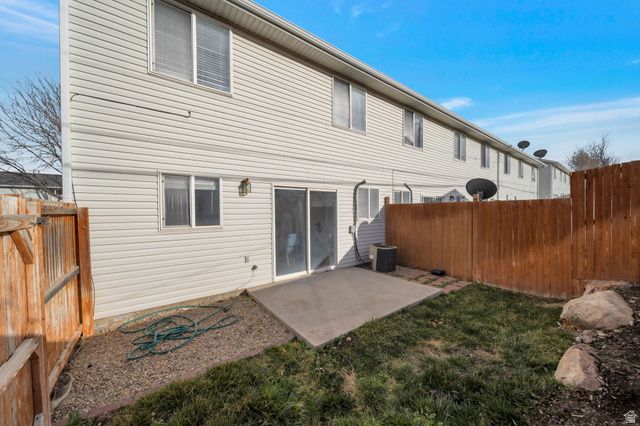 3162 S BUENA VERDE LN, Magna, UT 84044