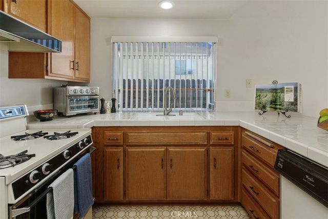 22844 Climbing Rose, Moreno Valley, CA 92557