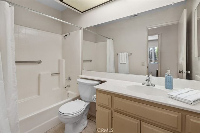 22844 Climbing Rose, Moreno Valley, CA 92557