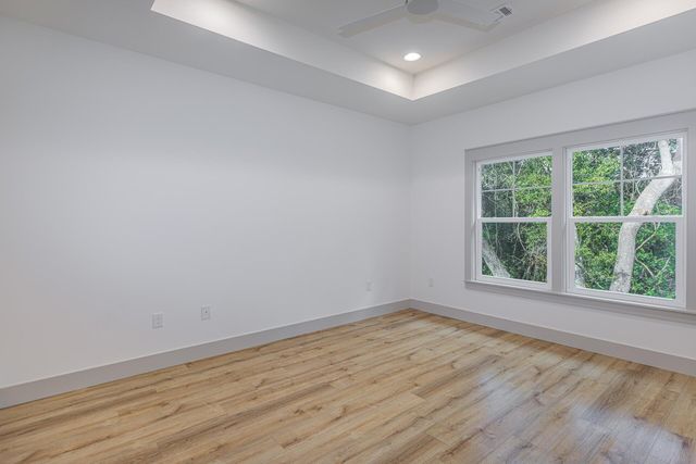 110 4th Street, Niceville, FL 32578