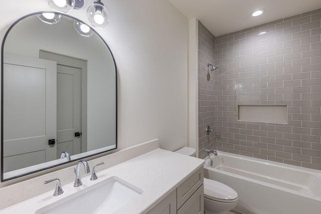 110 4th Street, Niceville, FL 32578