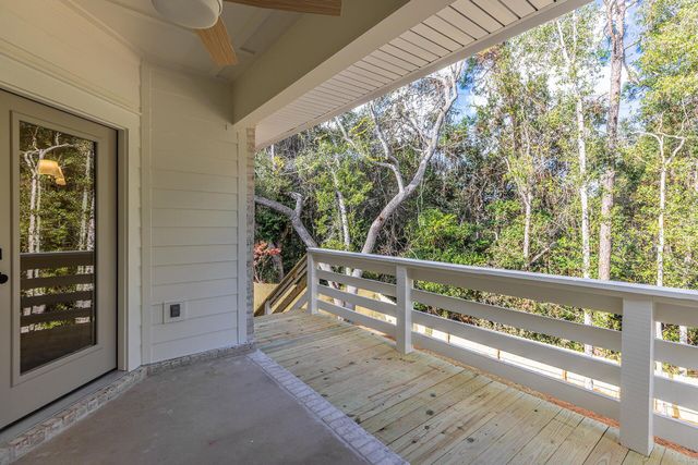 110 4th Street, Niceville, FL 32578