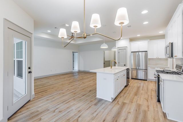 110 4th Street, Niceville, FL 32578