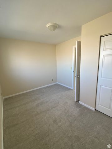 5085 S CLOVER VIEW DR, Murray, UT 84123