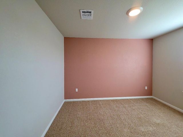 102 Oxbow TER, Bastrop, TX 78602