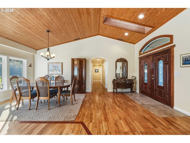 54601 WINTERBERRY Dr, Bandon, OR 97411