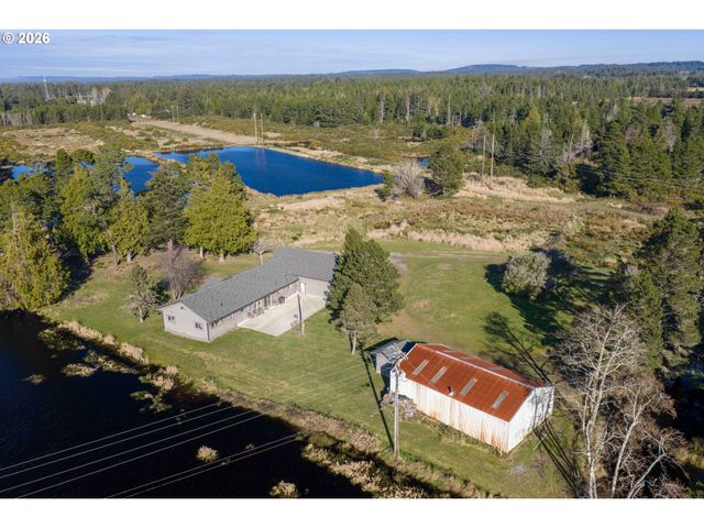 54601 WINTERBERRY Dr, Bandon, OR 97411