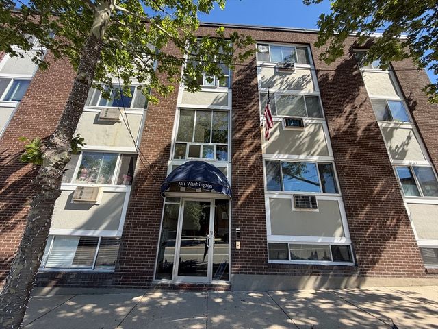 461 Washington Street 304, Boston, MA 02135