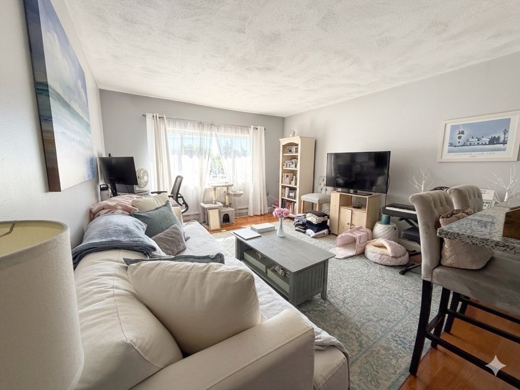 461 Washington Street 304, Boston, MA 02135