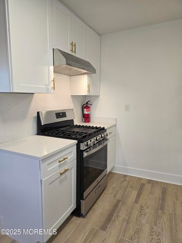 142 South Street 10B, Red Bank, NJ 07701