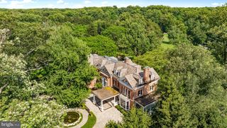 16 MERRY HILL CT, Baltimore, MD 21208