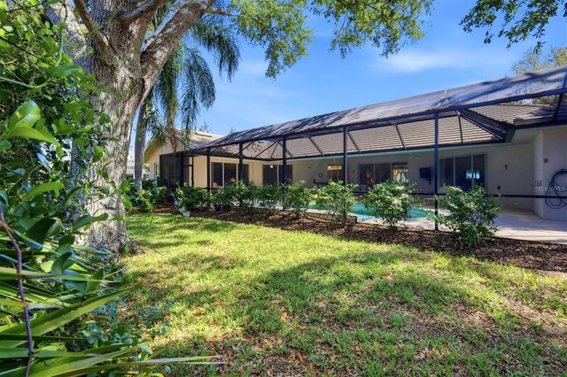 2067 TOCOBAGA LANE, Nokomis, FL 34275