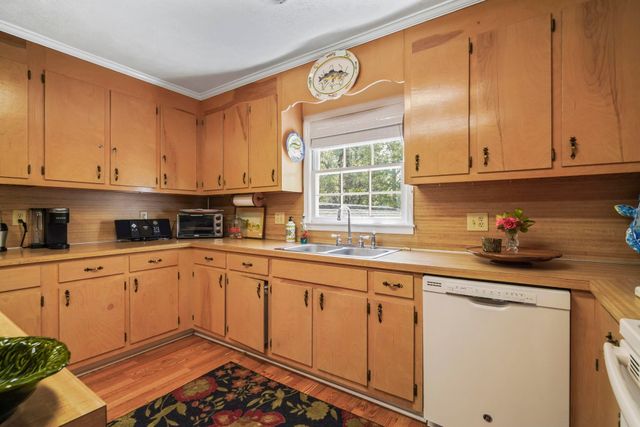 417 Frederick Dr., Georgetown, SC 29440