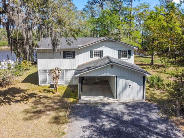 417 Frederick Dr., Georgetown, SC 29440