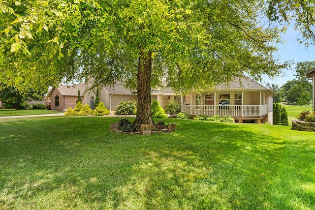 4211 Greenbriar Drive, Nixa, MO 65714