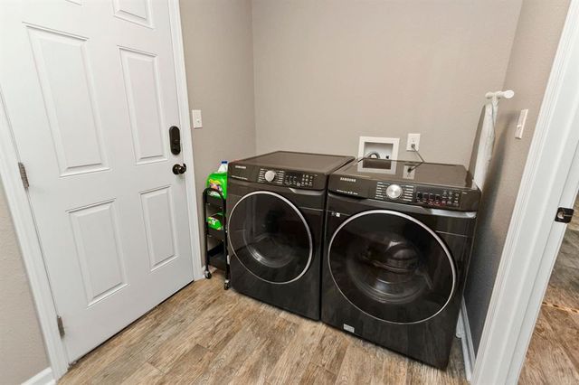 3300 Michelle Avenue, Vidor, TX 77662