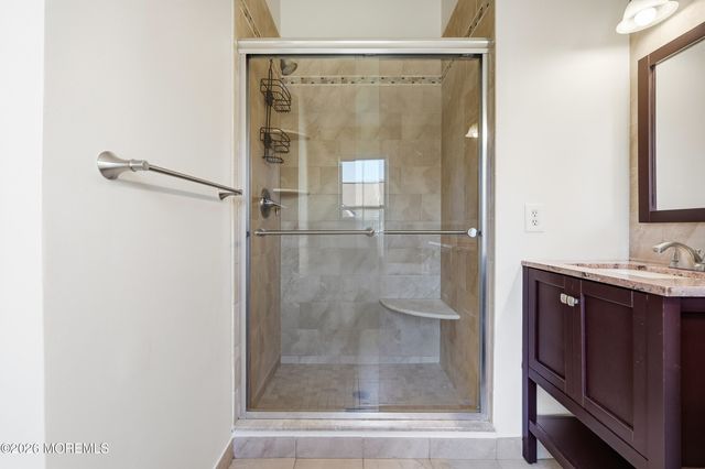 69 Daniele Drive 4304, Ocean Twp, NJ 07712