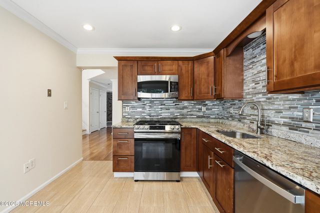 69 Daniele Drive 4304, Ocean Twp, NJ 07712