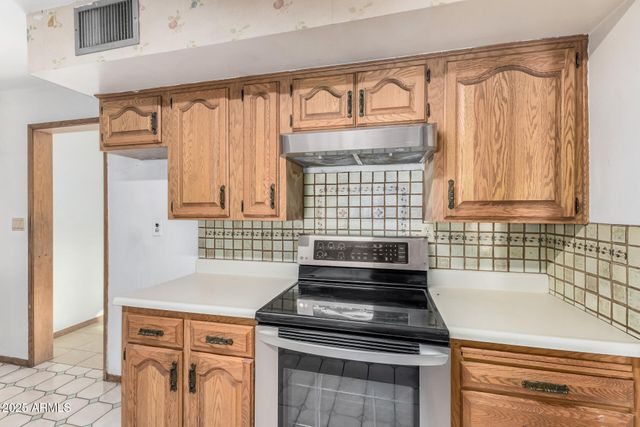 1418 W Keim Drive, Phoenix, AZ 85013