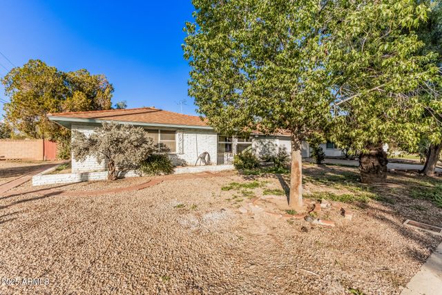 1418 W Keim Drive, Phoenix, AZ 85013