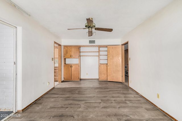 1418 W Keim Drive, Phoenix, AZ 85013