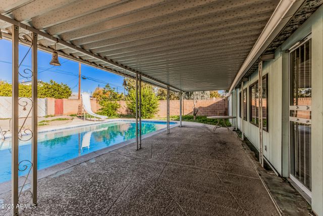 1418 W Keim Drive, Phoenix, AZ 85013