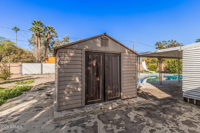 1418 W Keim Drive, Phoenix, AZ 85013