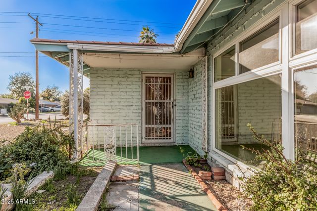 1418 W Keim Drive, Phoenix, AZ 85013