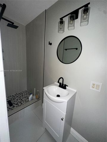 3201 NW 4th Terrace 61, Pompano Beach, FL 33064