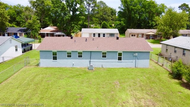 110 42nd, Van Buren, AR 72956