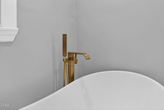 1112 Lakeside Drive NW, Wilson, NC 27896