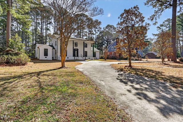 1112 Lakeside Drive NW, Wilson, NC 27896