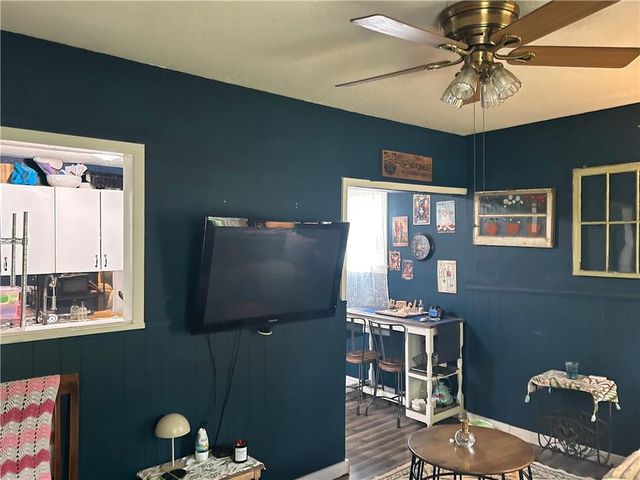 719 S Walnut Street, Leavenworth, KS 66048